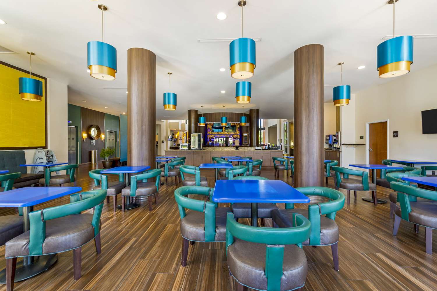 Best Western Plus Miami Executive Airport Hotel & Suites 26/27