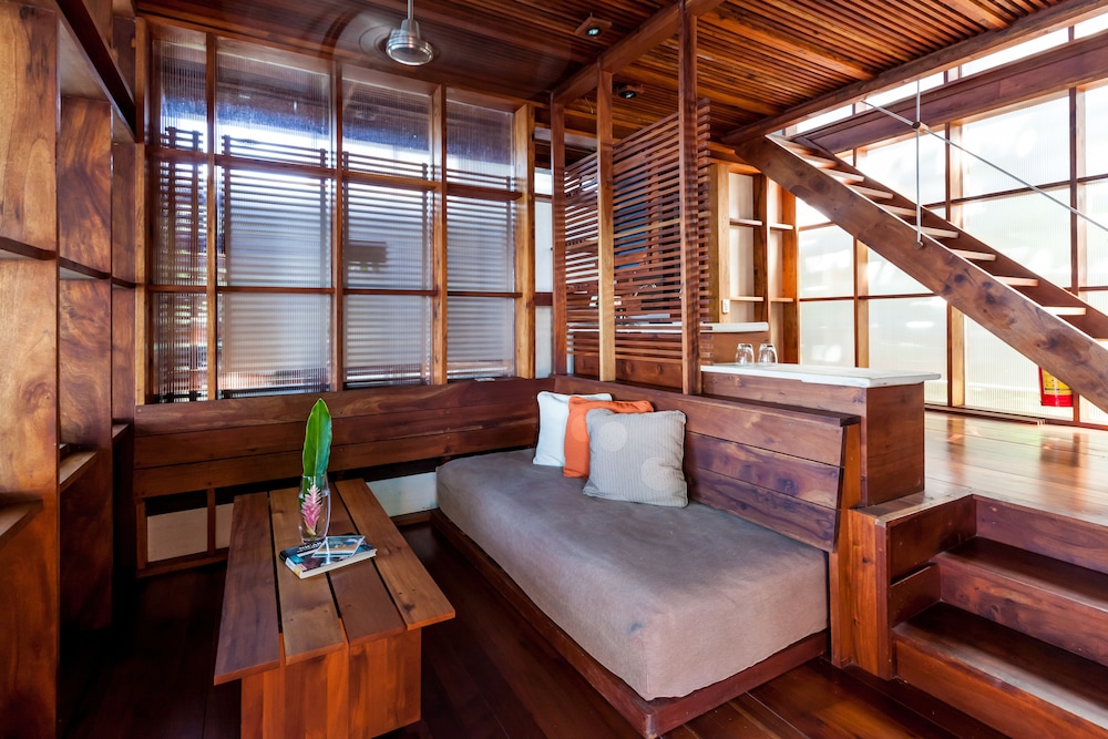 Jicaro Island Ecolodge 24/44