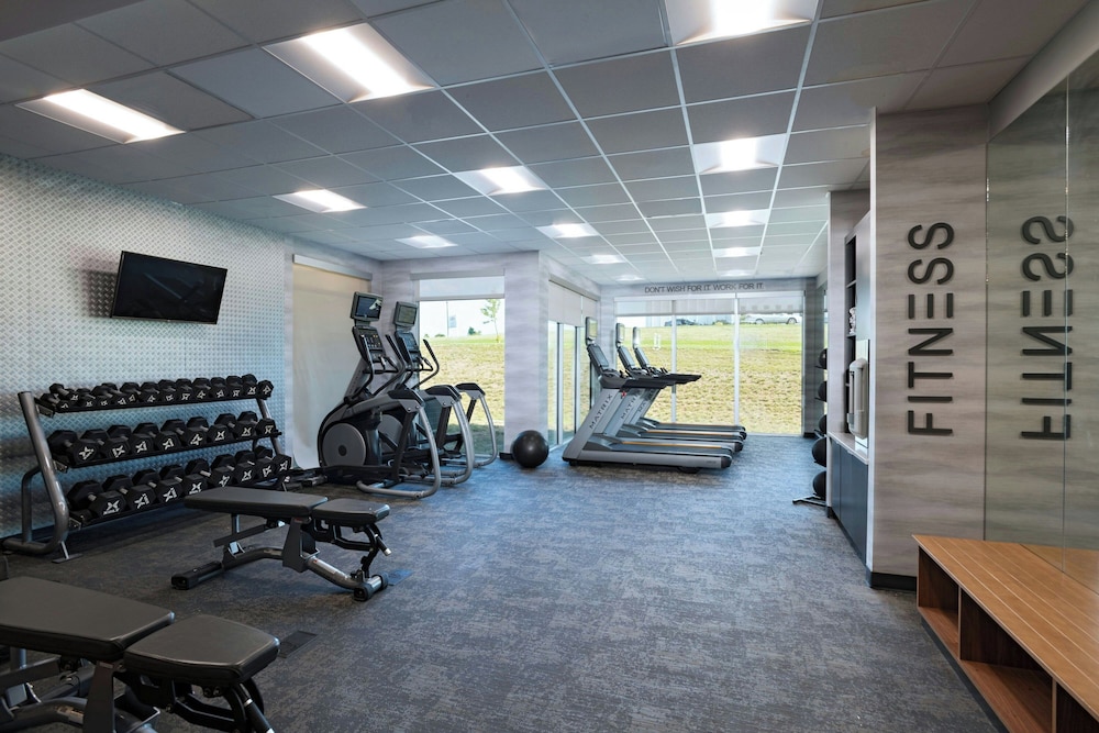 Fairfield Inn & Suites by Marriott Lincoln Crete 26/50