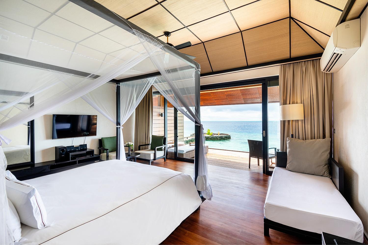 Lagoon Villa