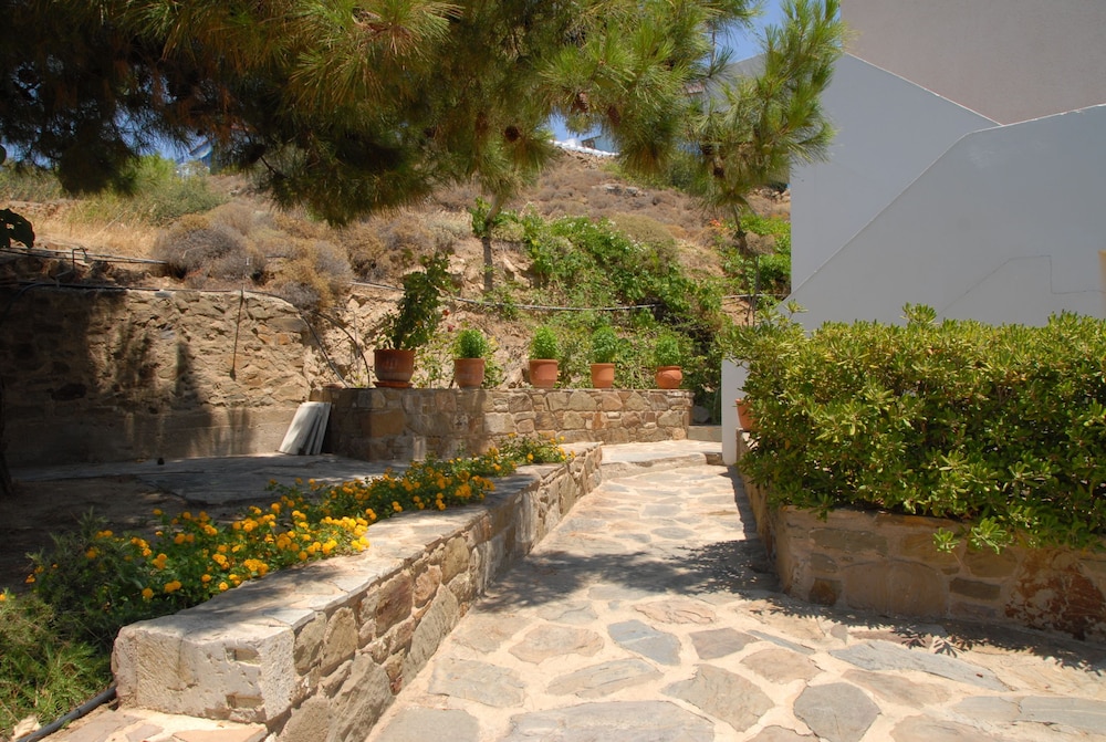 Zorbas Apartments 35/45