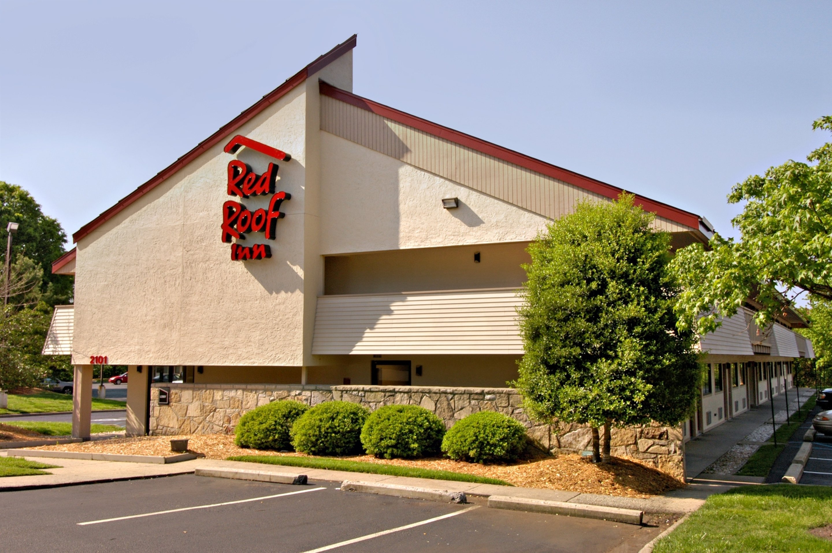 Red Roof Inn Greensboro Coliseum 20/20