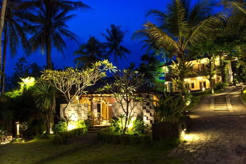 Sambi Resort Spa Resto 44/46
