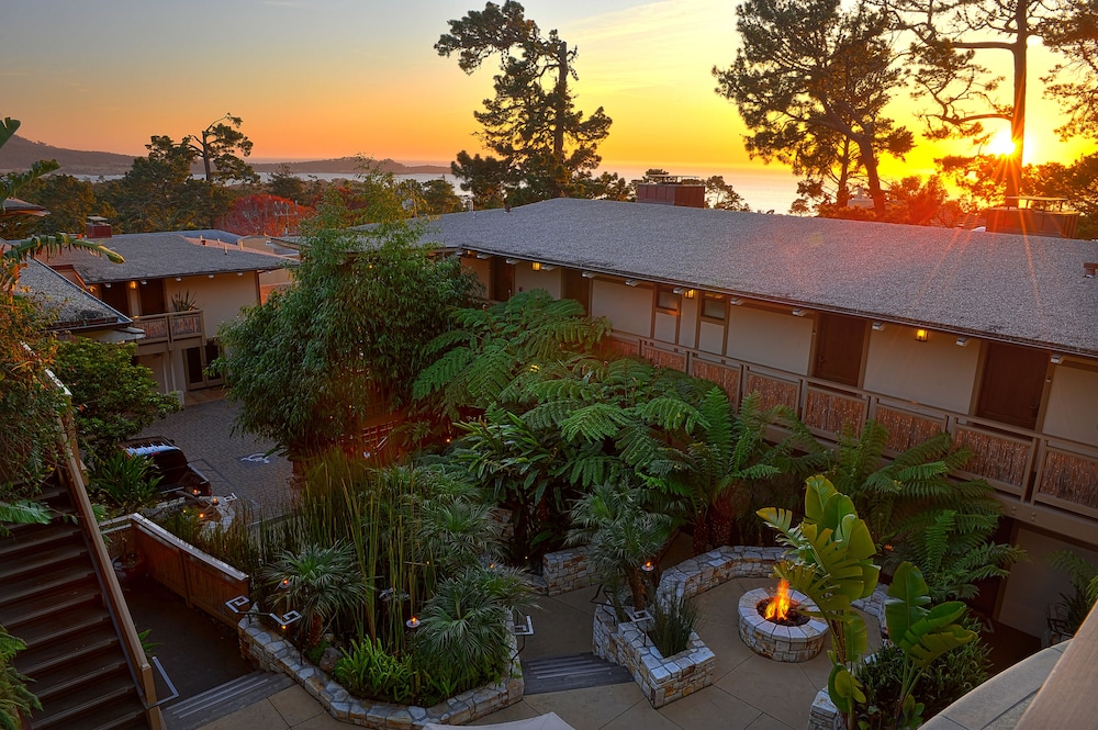 Tradewinds Carmel 2/51