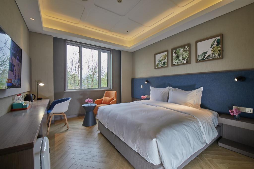 Courtyard, Standard, Twin Beds, Accessible