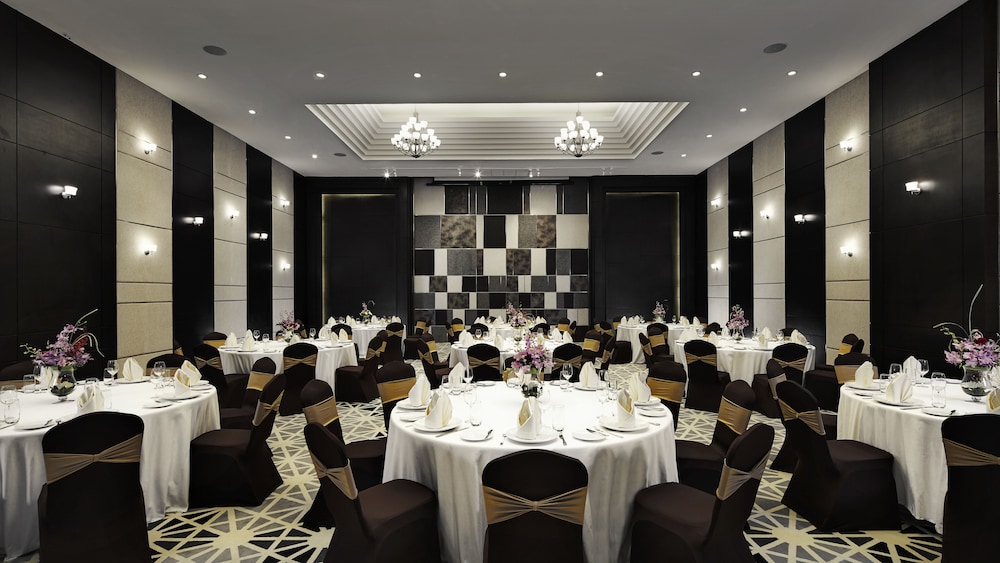 Movenpick Hotel Sukhumvit 15 Bangkok 59/71