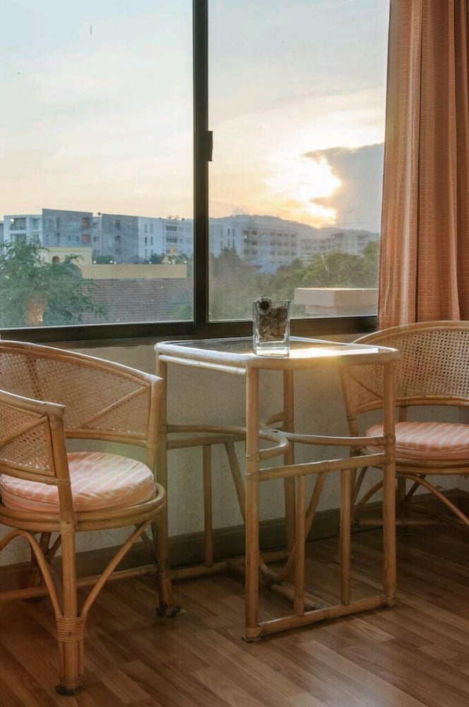 Takiab Beach Resort photo2