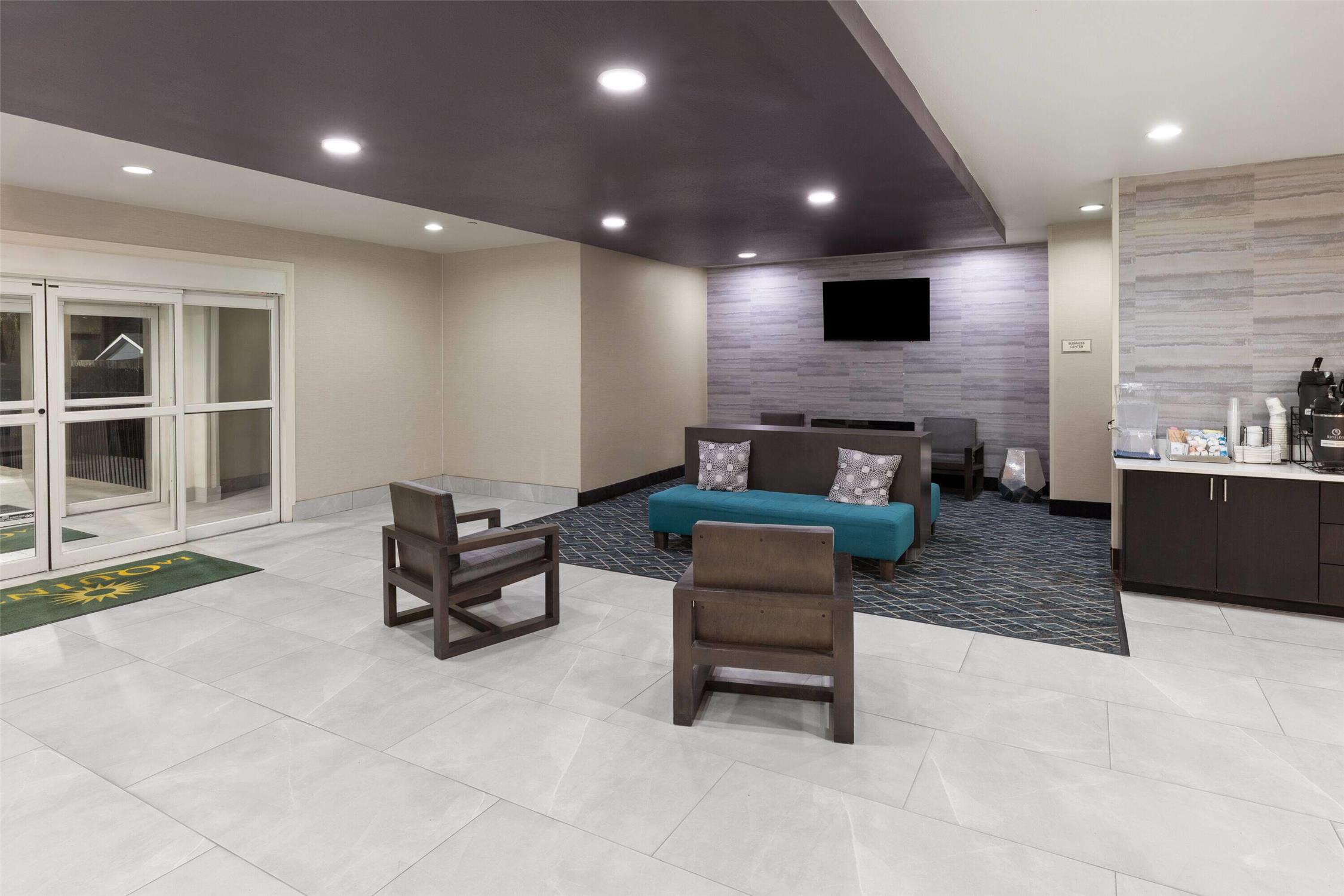 La Quinta Inn Suites Boutte 37/58
