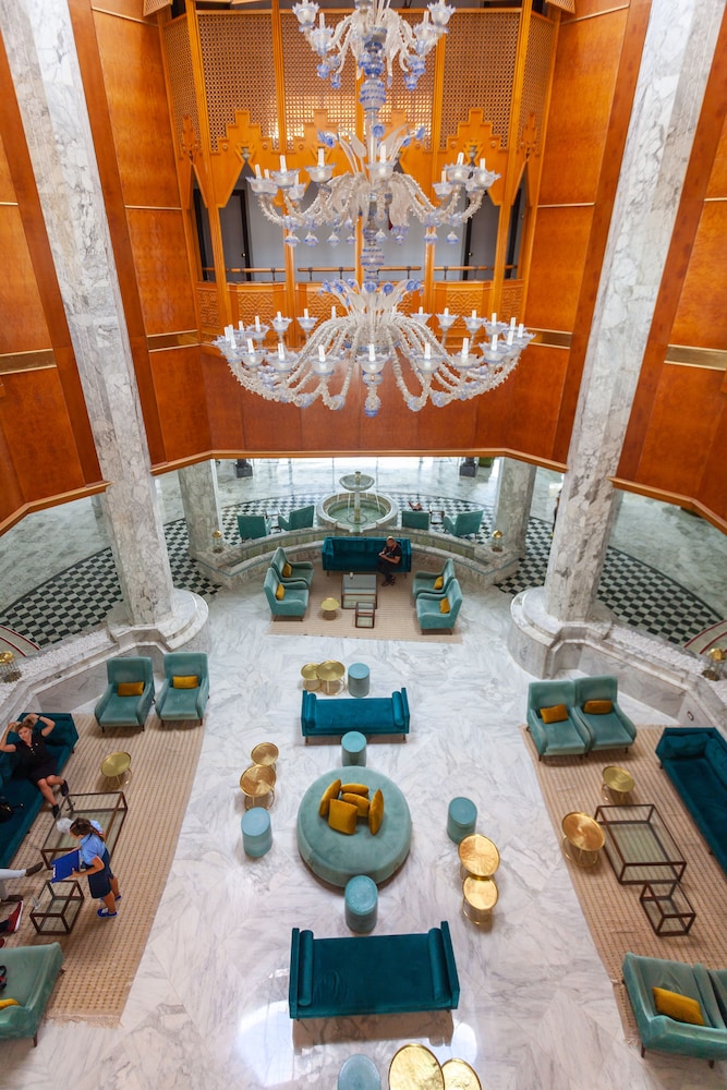 El Mouradi Palace 38/54
