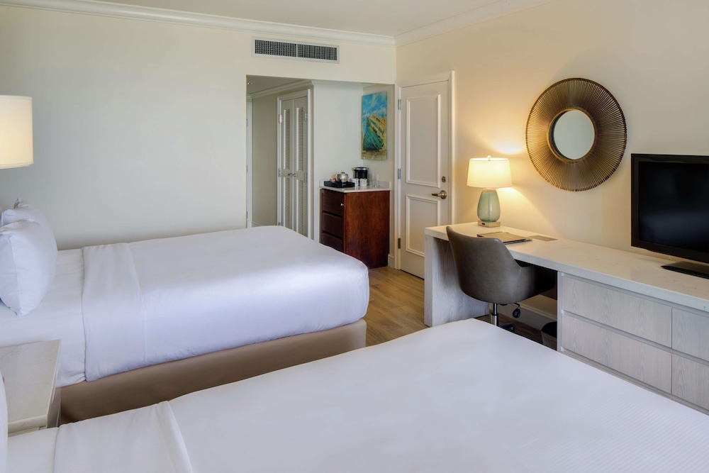 Hilton Barbados Resort 28/86