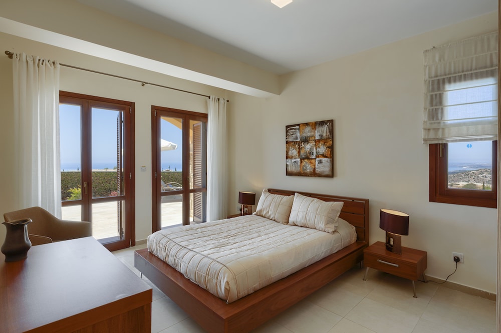 Aphrodite Hills Rentals - Junior Villas 17/50