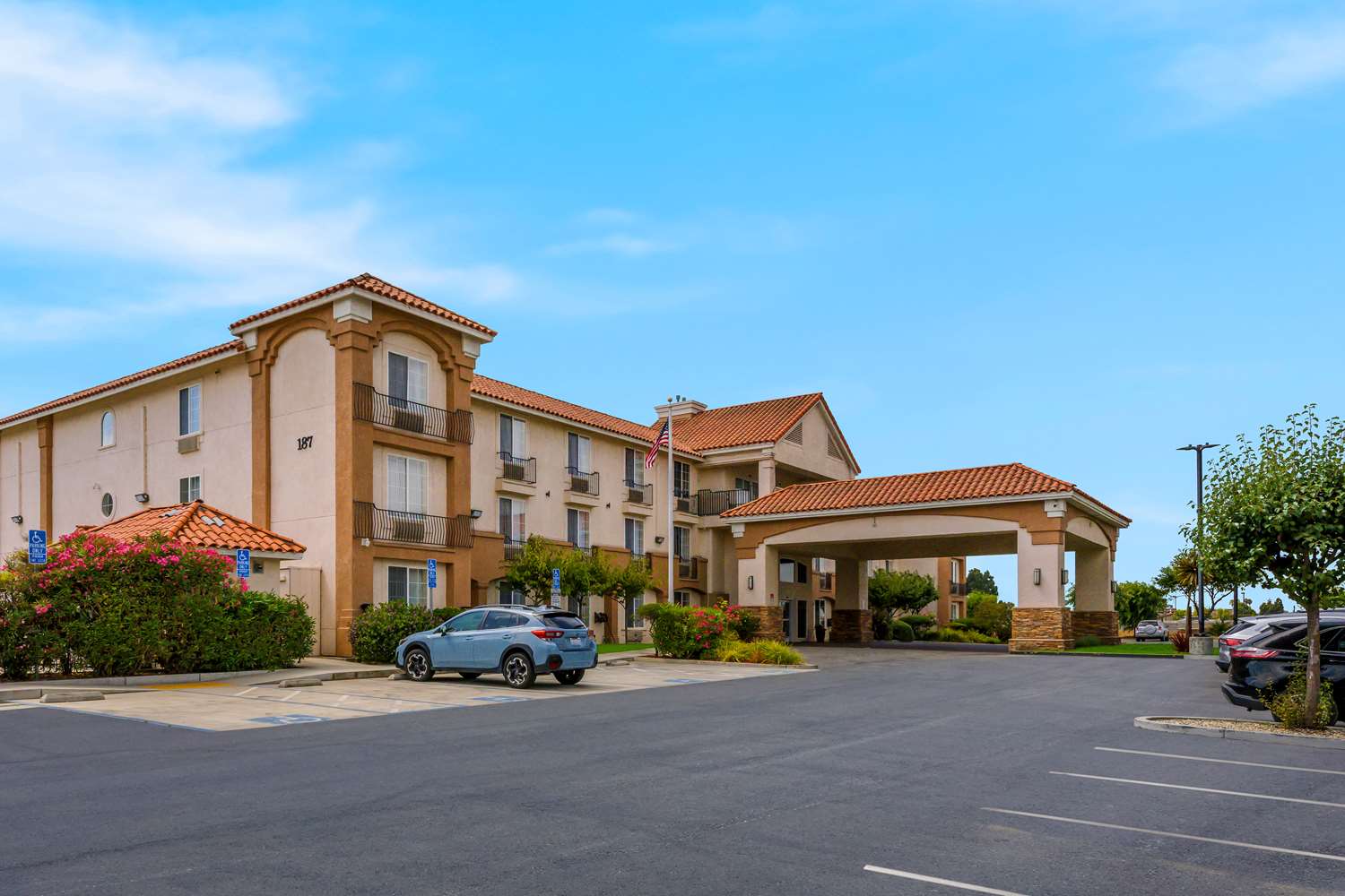 Best Western Salinas Valley Inn & Suites 11/17