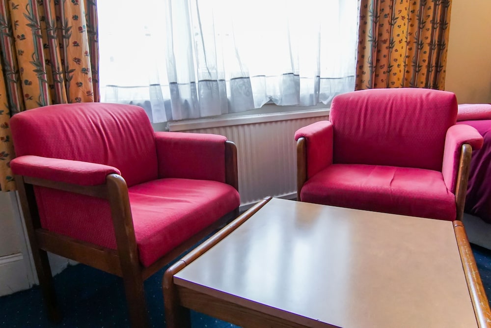 Avoca House Hotel 33/46