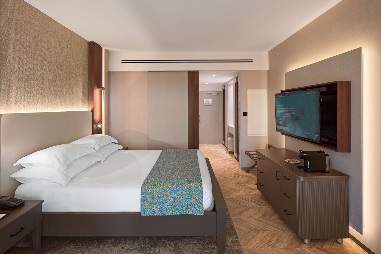 Room at Olympic Lagoon Resort Paphos, PAPHOS