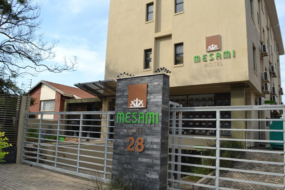 Mesami Hotel 5/37