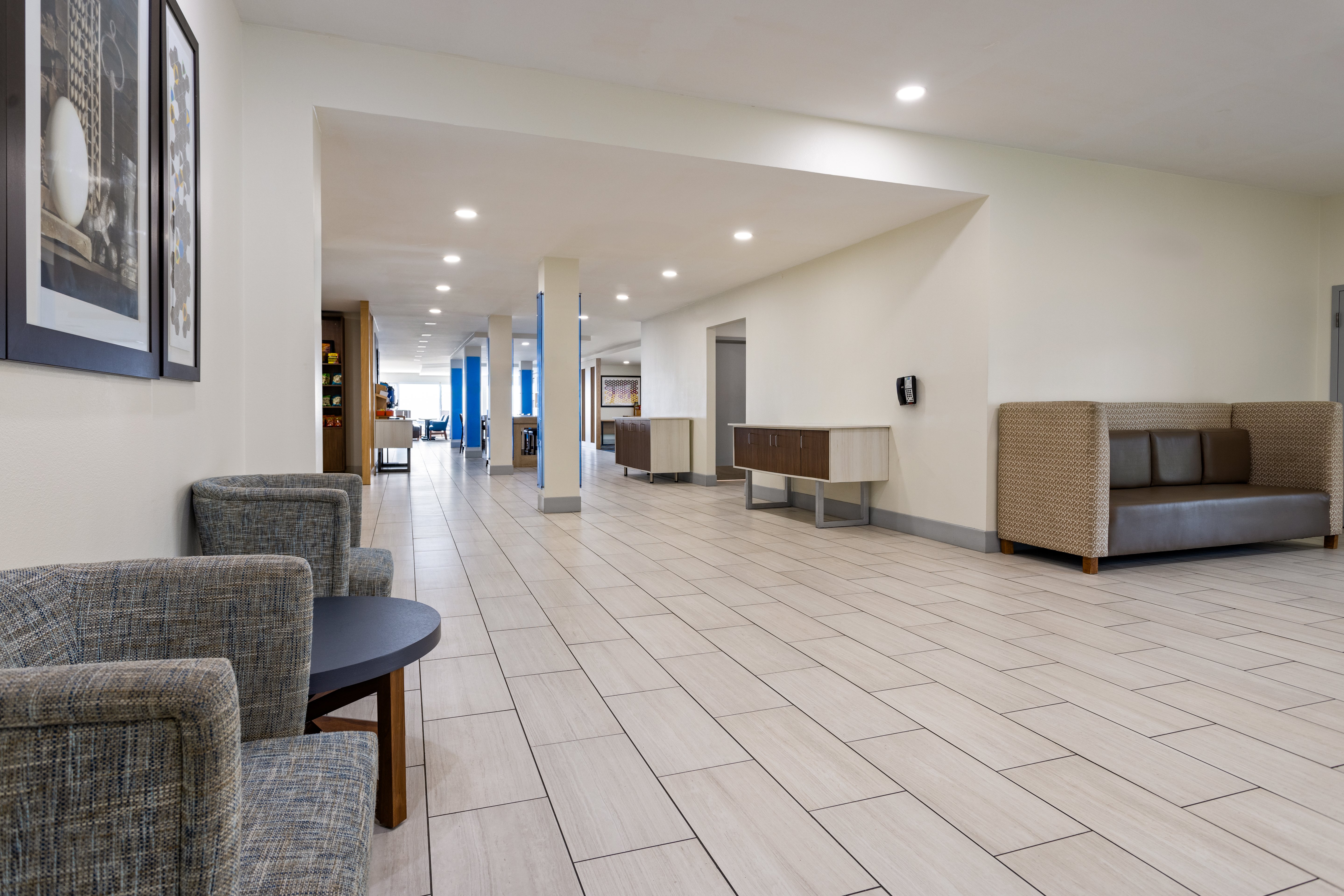 Holiday Inn Express Augusta Downtown 8/50