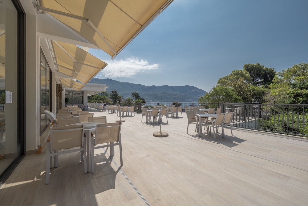 Hotel Montenegro Beach Resort 67/81