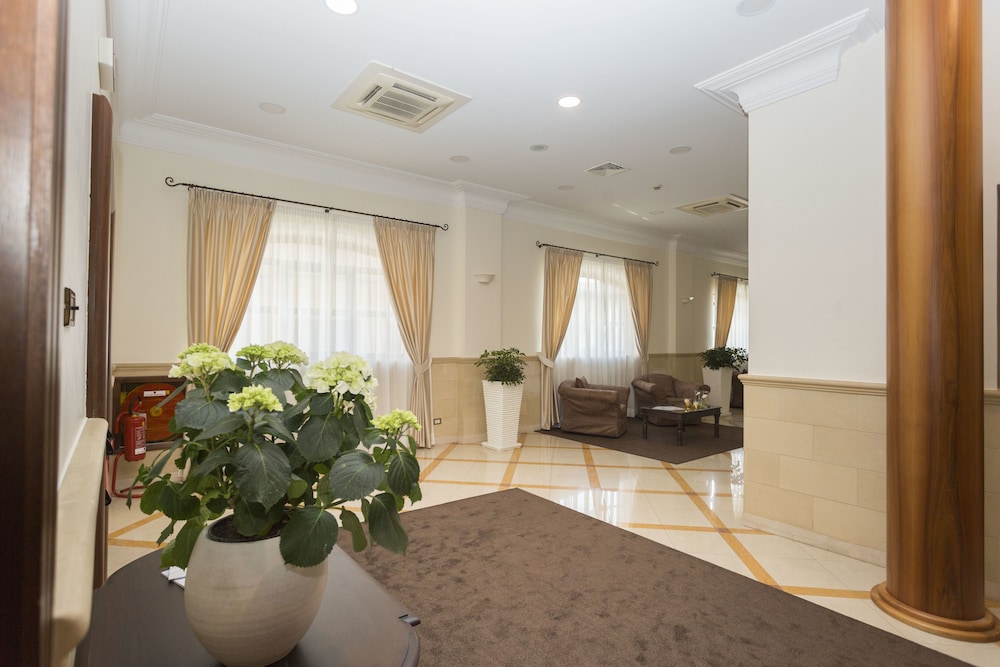 Hotel Cavaliere 20/30