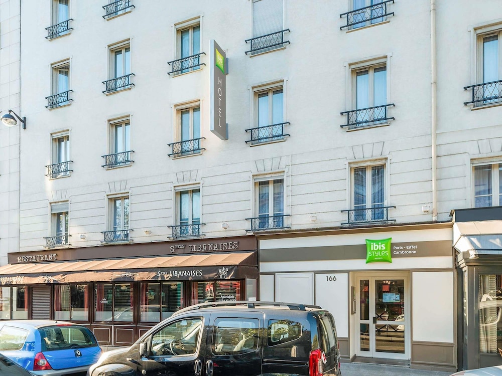 Ibis Styles Paris Eiffel Cambronne Hotel 2/58