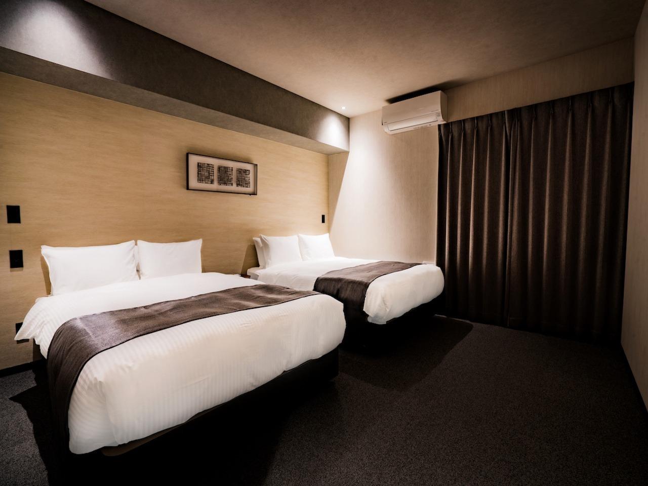 Landor, Deluxe, Suite