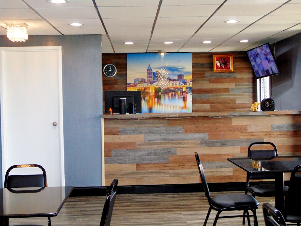 Somatel Nashville Airport Hotel 34/49
