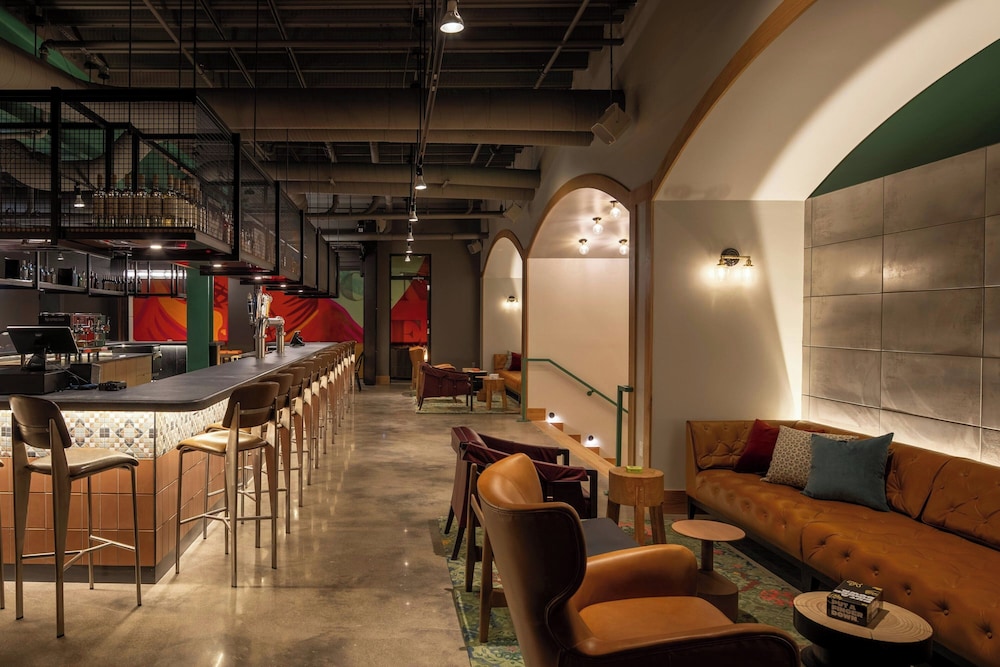 Moxy Cincinnati Downtown 33/50
