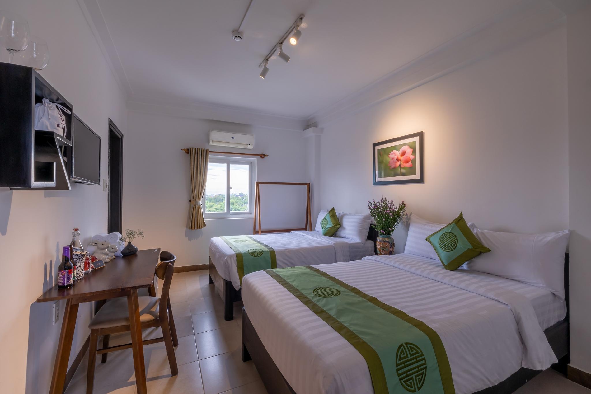 Superior, Twin Beds