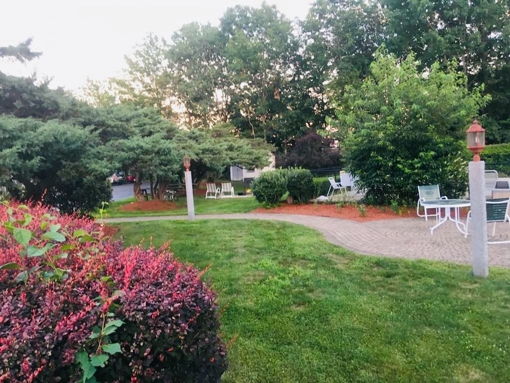 Anchorage Inn of Rochester 40/60