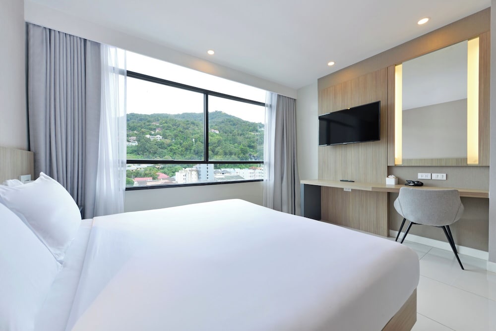Grace Patong Hotel 6/29