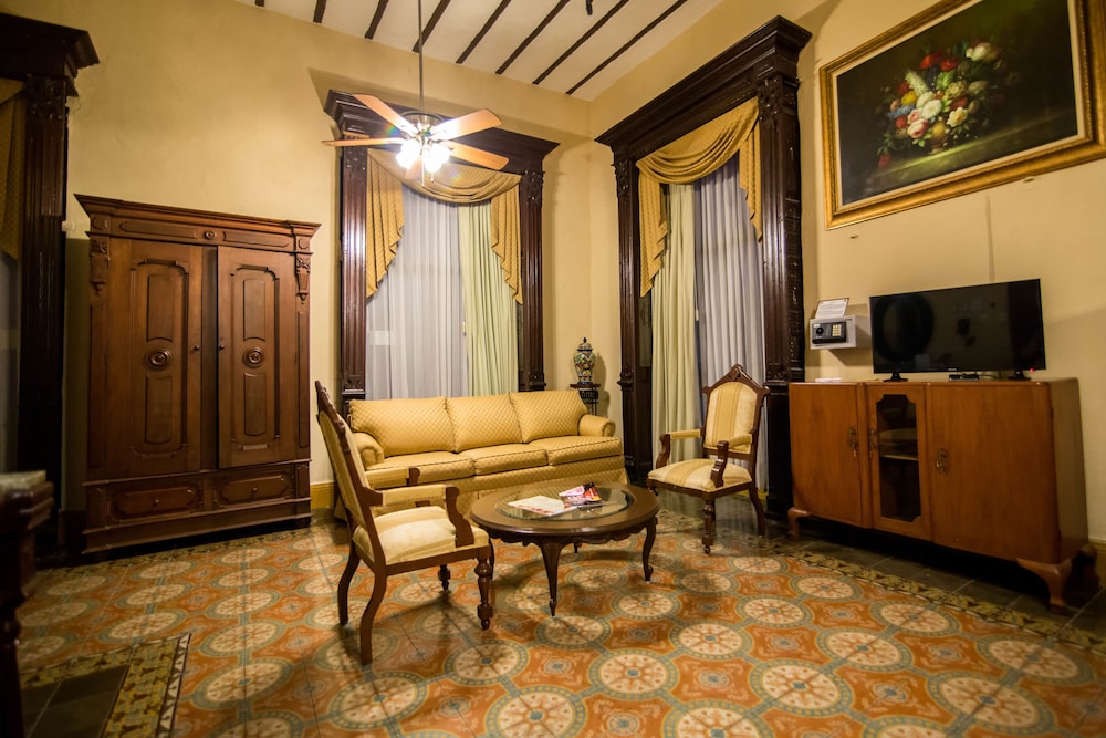 Gran Hotel de Merida 49/68