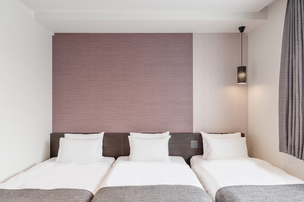 Twin Room with Extra Bed