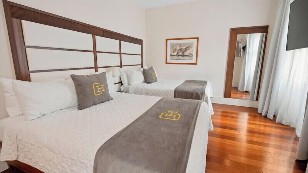 junior suite, 2 queen beds