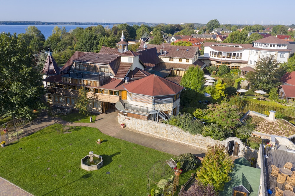 Wellnesshotel Seeschlosschen 41/50