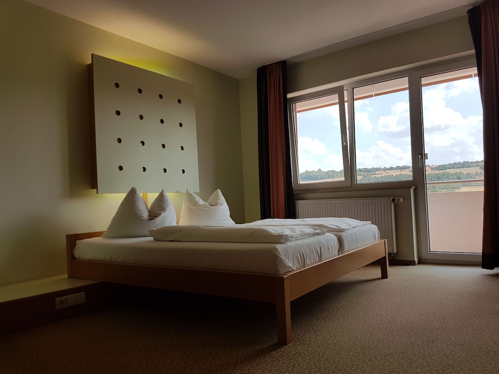 Savoy Hotel Bad Mergentheim 12/50