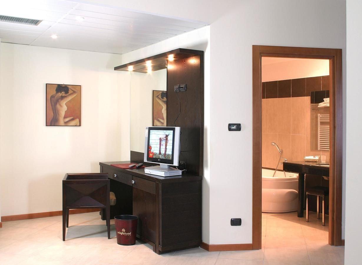 Green Hotel Ninfa 20/20
