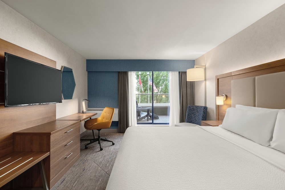 Holiday Inn Express Vancouver Airport Richmond 12/48
