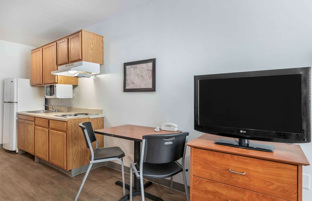 WoodSpring Suites Austin Northwest 35/49