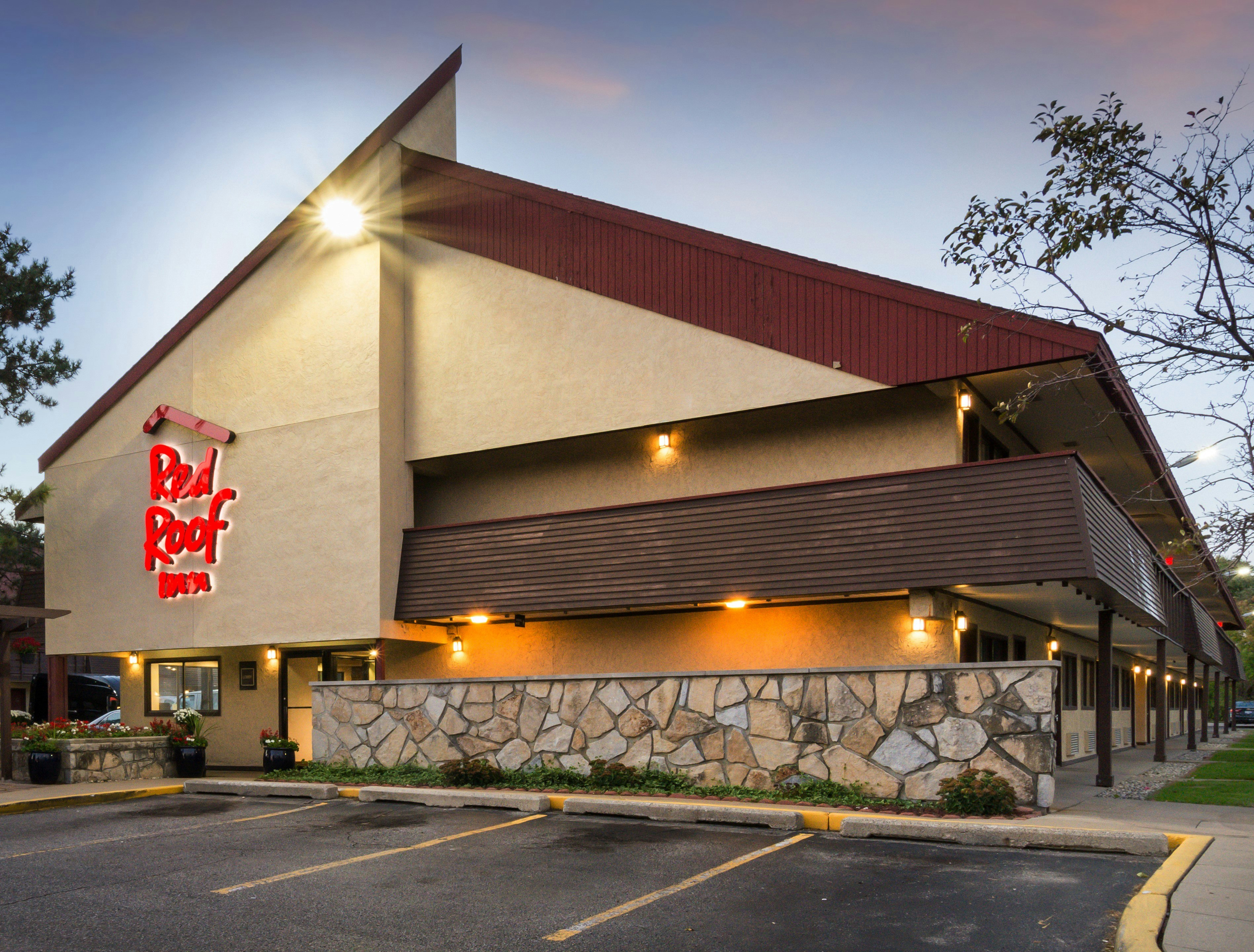 Red Roof Inn Grand Rapids Airport 2/33
