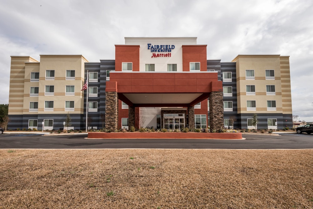 Fairfield Inn Suites Meridian 3/27