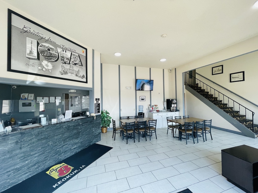 Super 8 By Wyndham Keokuk 17/21
