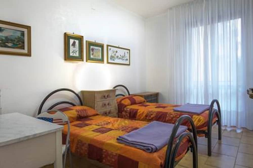 Casa Papapietro 35/39
