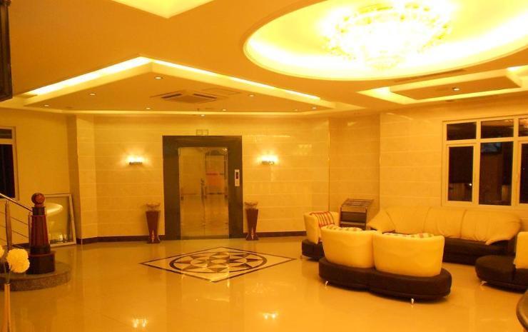 Grand Puncak Lestari Hotel 17/24