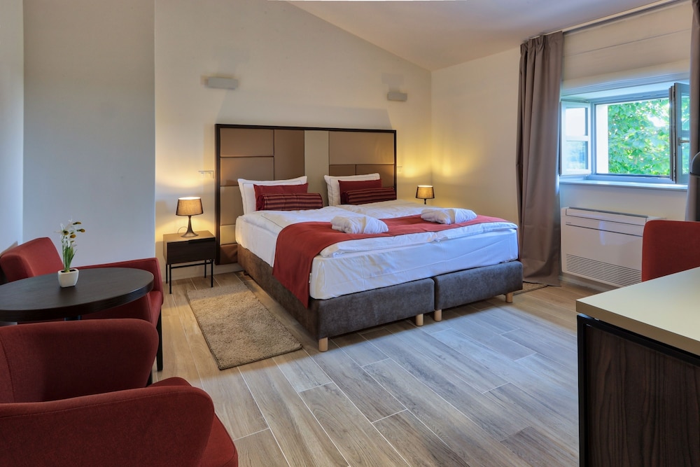 B&B Artegnana 1798 15/48