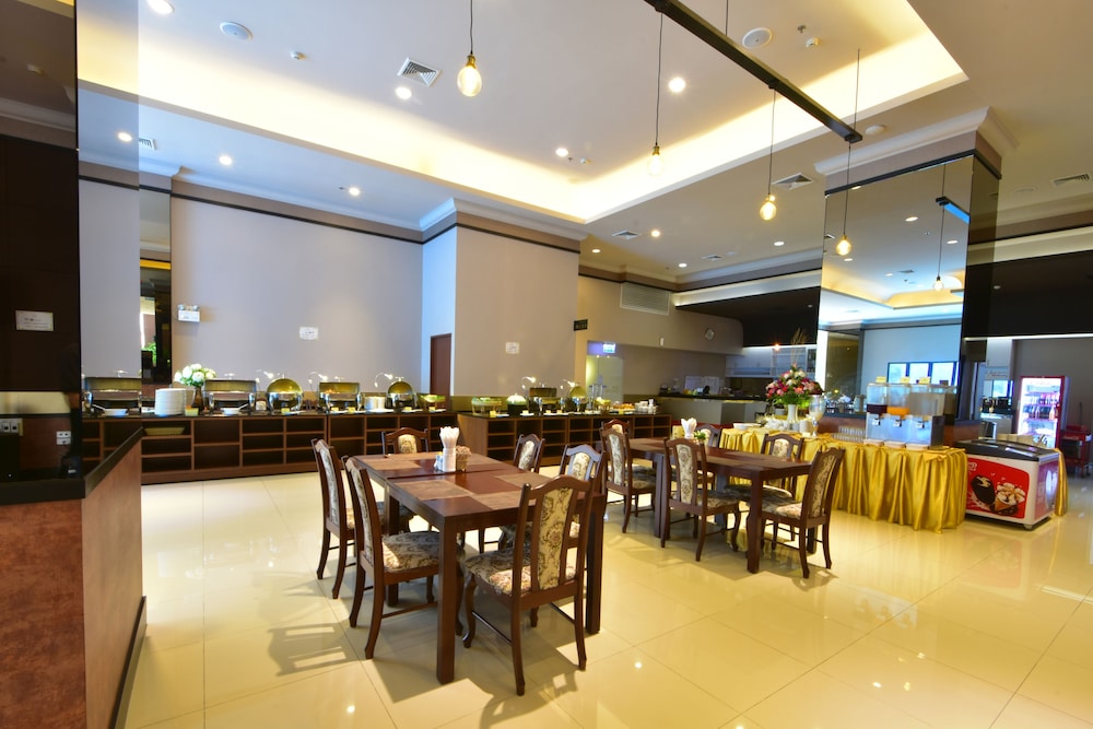 Siam Oriental Hotel 50/69