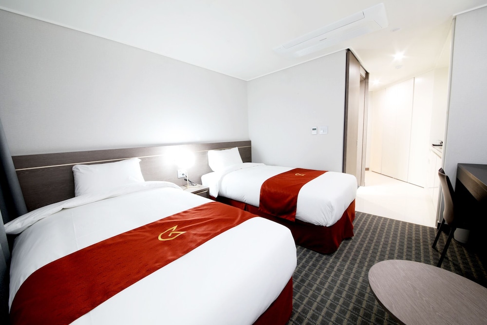 Golden Tulip Essential Namgang 14/49