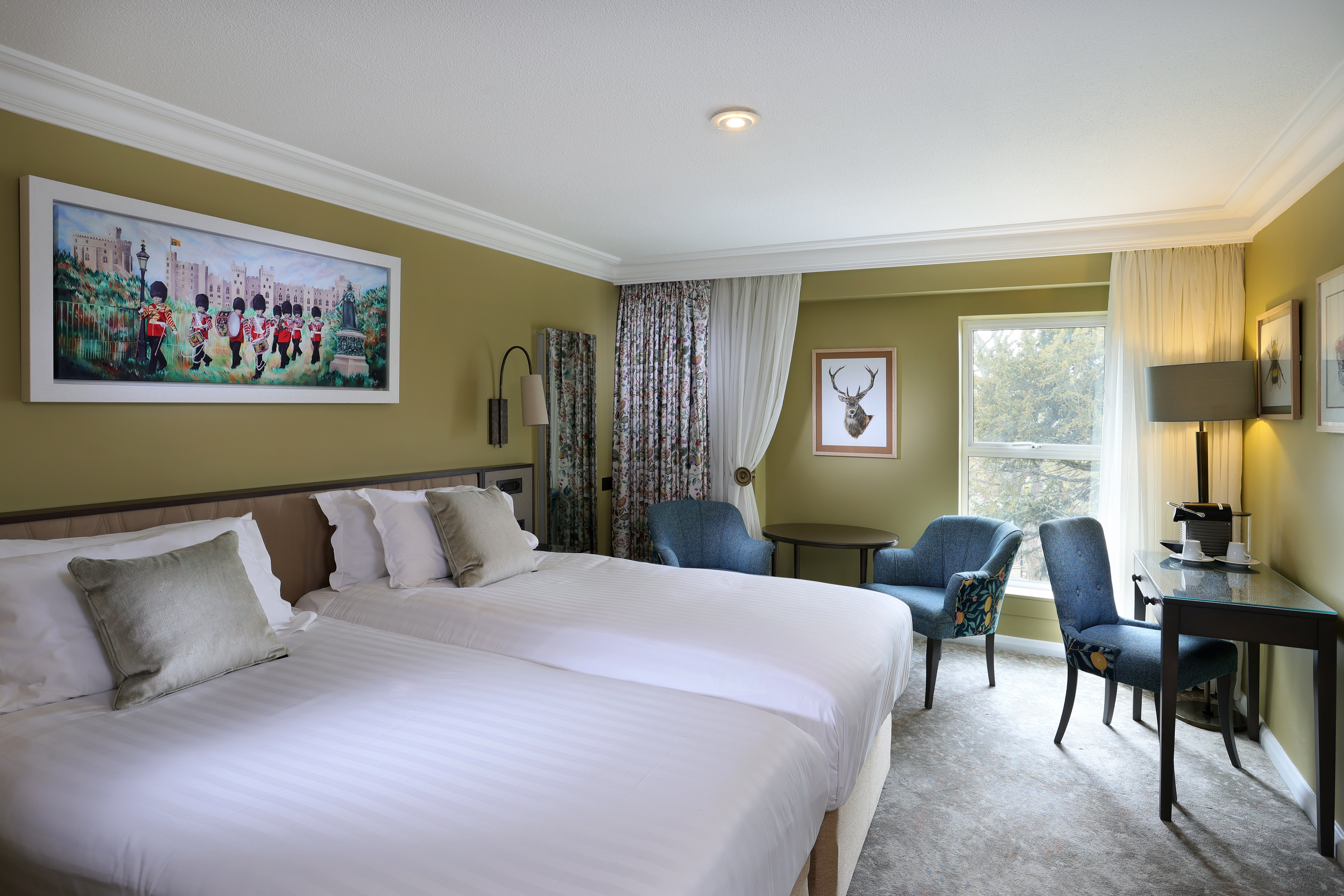 The Castle Hotel Windsor 10/50