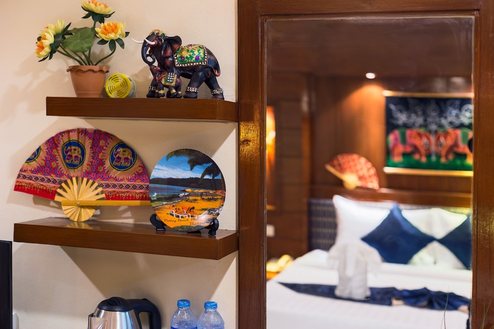 P R Patong Hotel photo5