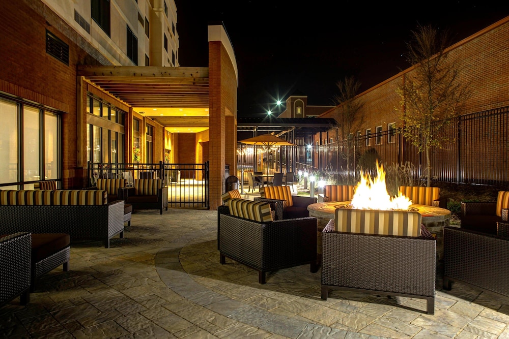 Courtyard Carrollton 38/51