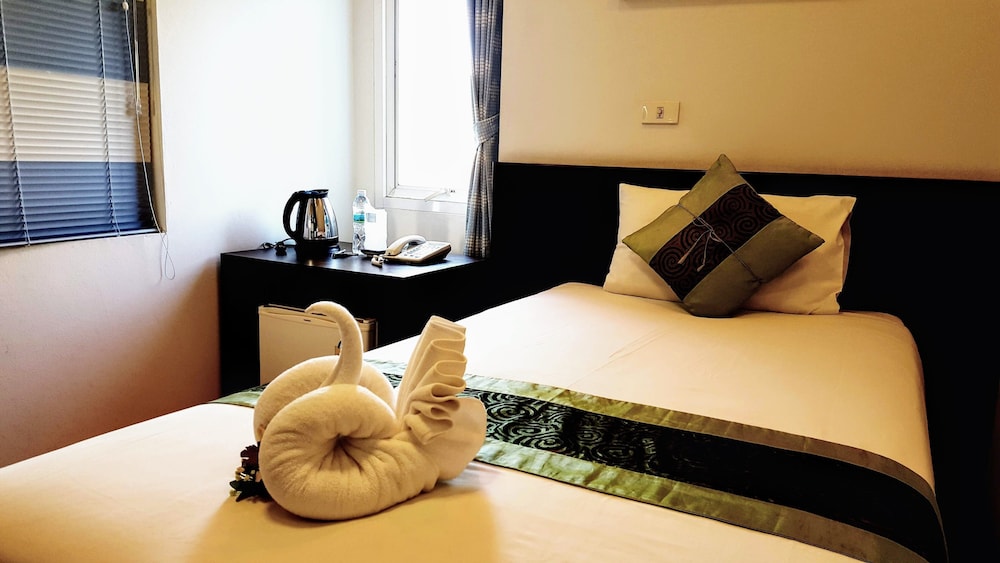 Ruen Buathong Boutique Guest House 58/64