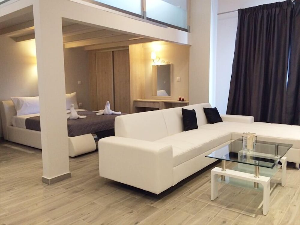Terezas Hotel 24/50